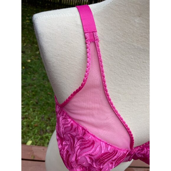 Playtex Underwire Bra Size 40DD Raspberry Embroidered - Picture 3 of 11